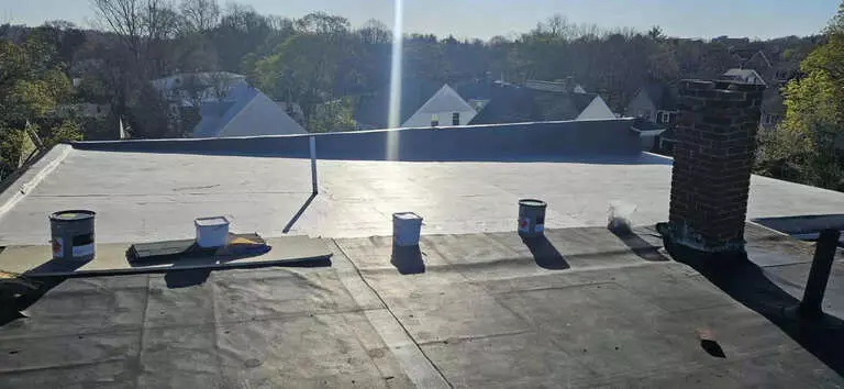 Flat roof installation in Newton