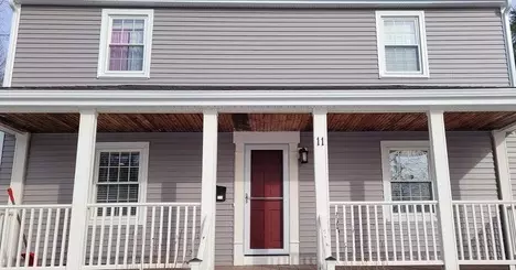 Mastic Carvedwood, Harbor Gray Color in Shrewsbury, MA.