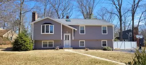 Carvedwood siding color - Dudley, MA